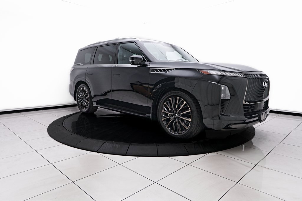Used 2025 INFINITI QX80 Autograph w/ Autograph Exterior Package image 16