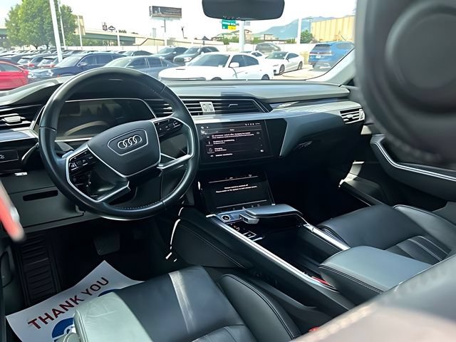 Used 2021 Audi e-tron Prestige w/ Prestige Package AWD/4WD image 21