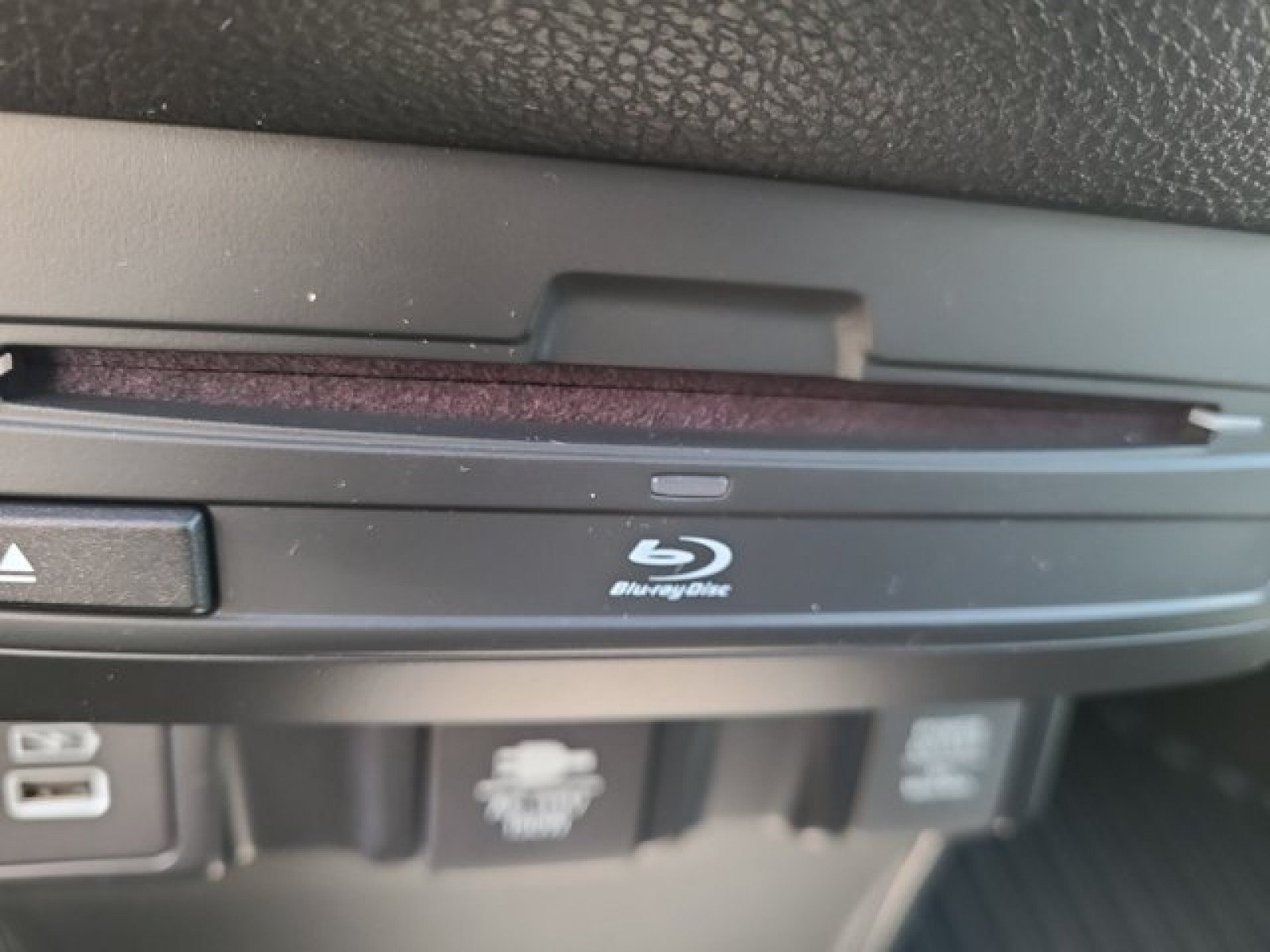 Used 2023 Honda Odyssey Elite image 37