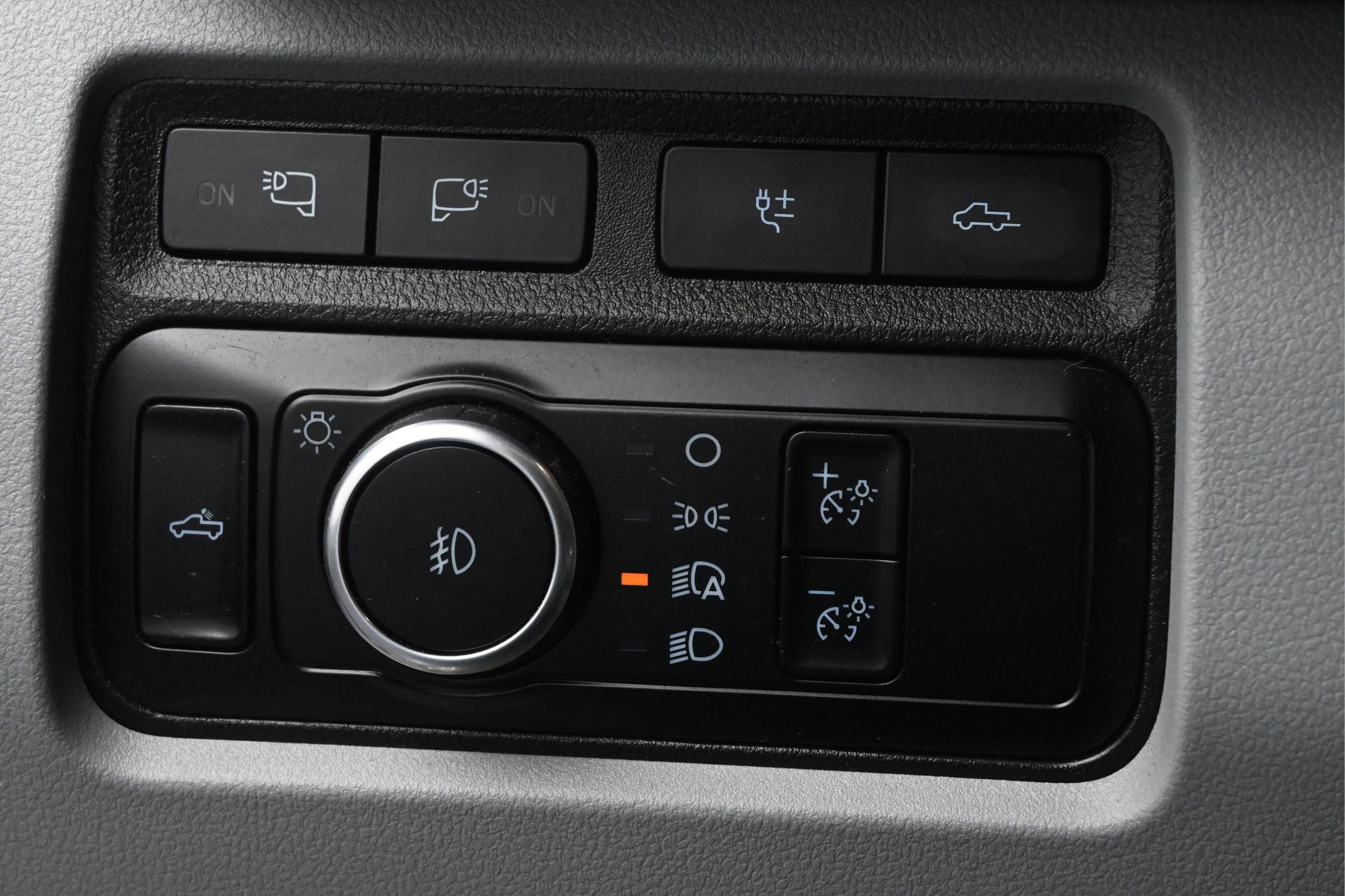 Used 2024 Ford F250 Limited AWD/4WD image 24