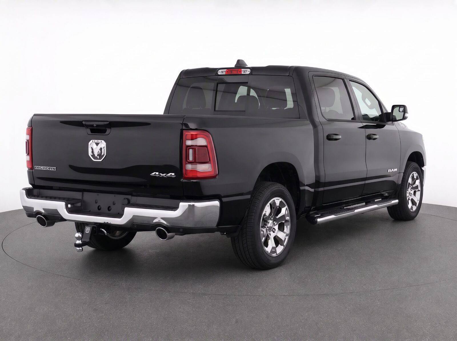 Used 2022 RAM 1500 Big Horn AWD/4WD image 4