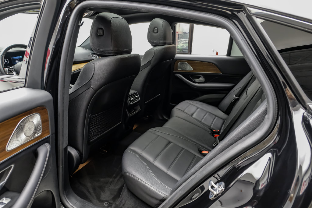 Used 2025 Mercedes-Benz GLE 450 4MATIC Coupe image 37