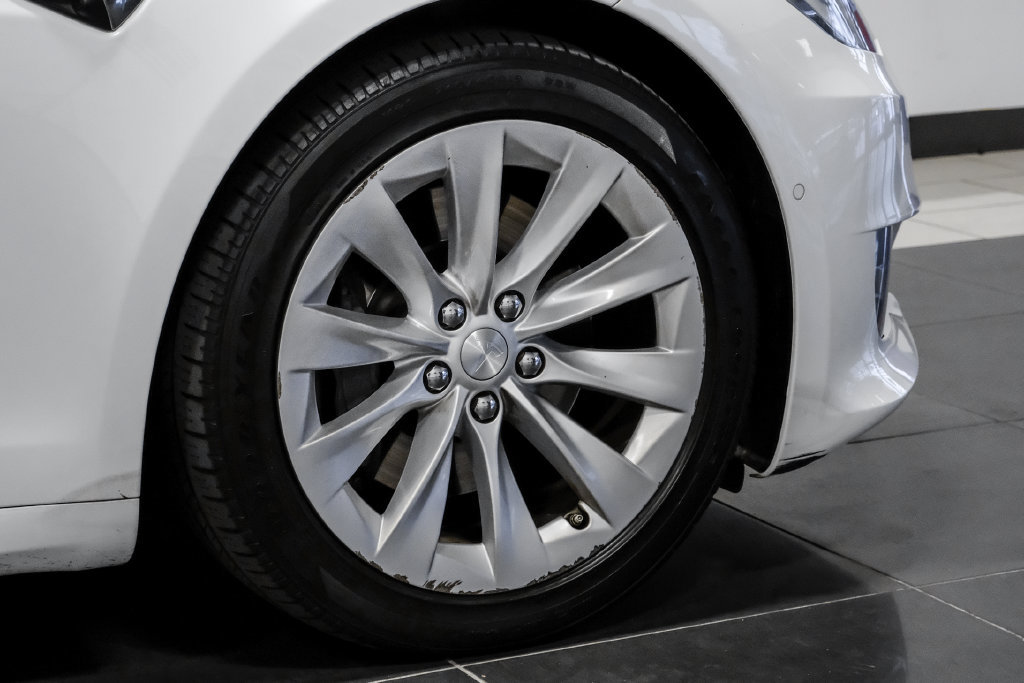 Used 2018 Tesla Model S 75D AWD/4WD image 55