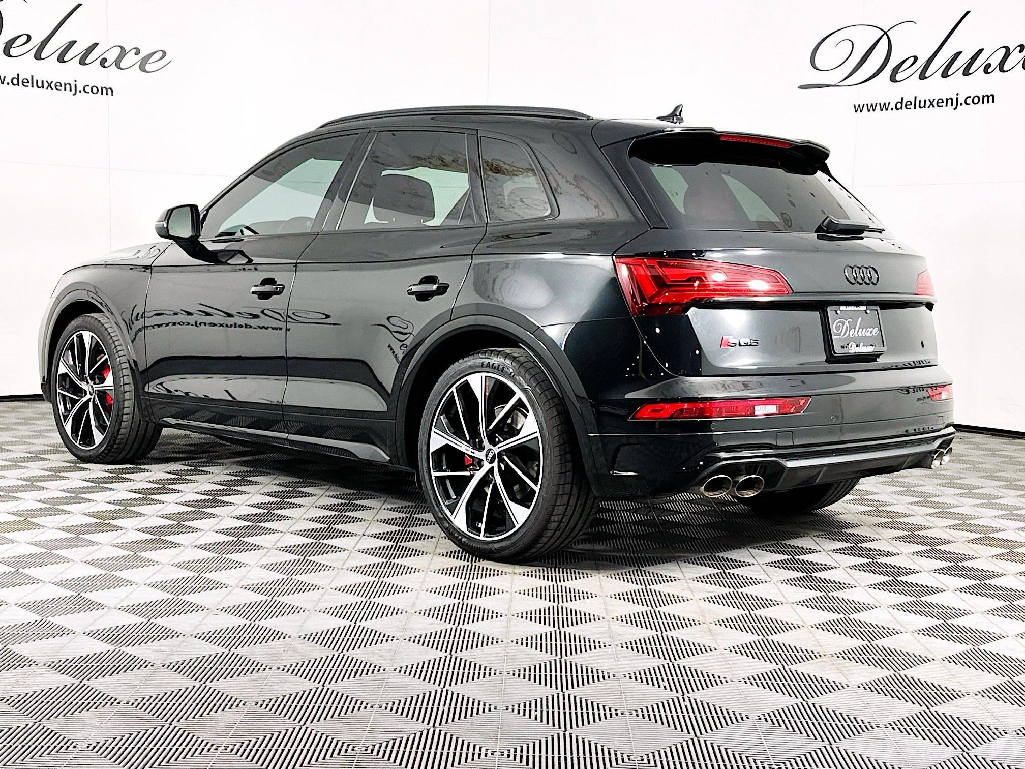 Used 2023 Audi SQ5 Premium Plus w/ Premium Plus Package image 4