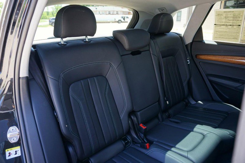 Used 2023 Audi Q5 2.0T Premium Plus AWD/4WD image 29