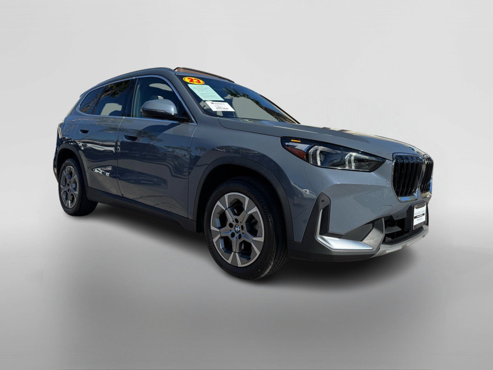 Used 2023 BMW X1 xDrive28i w/ Convenience Package AWD/4WD image 7