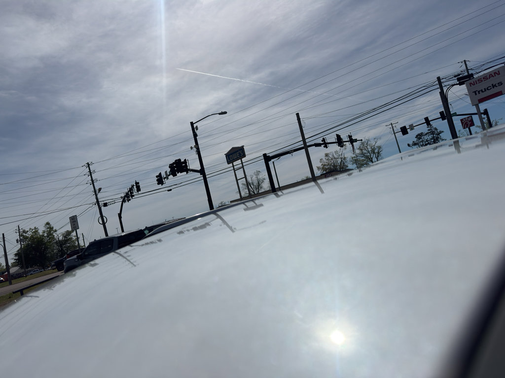 Used 2026 Kia Carnival EX image 9