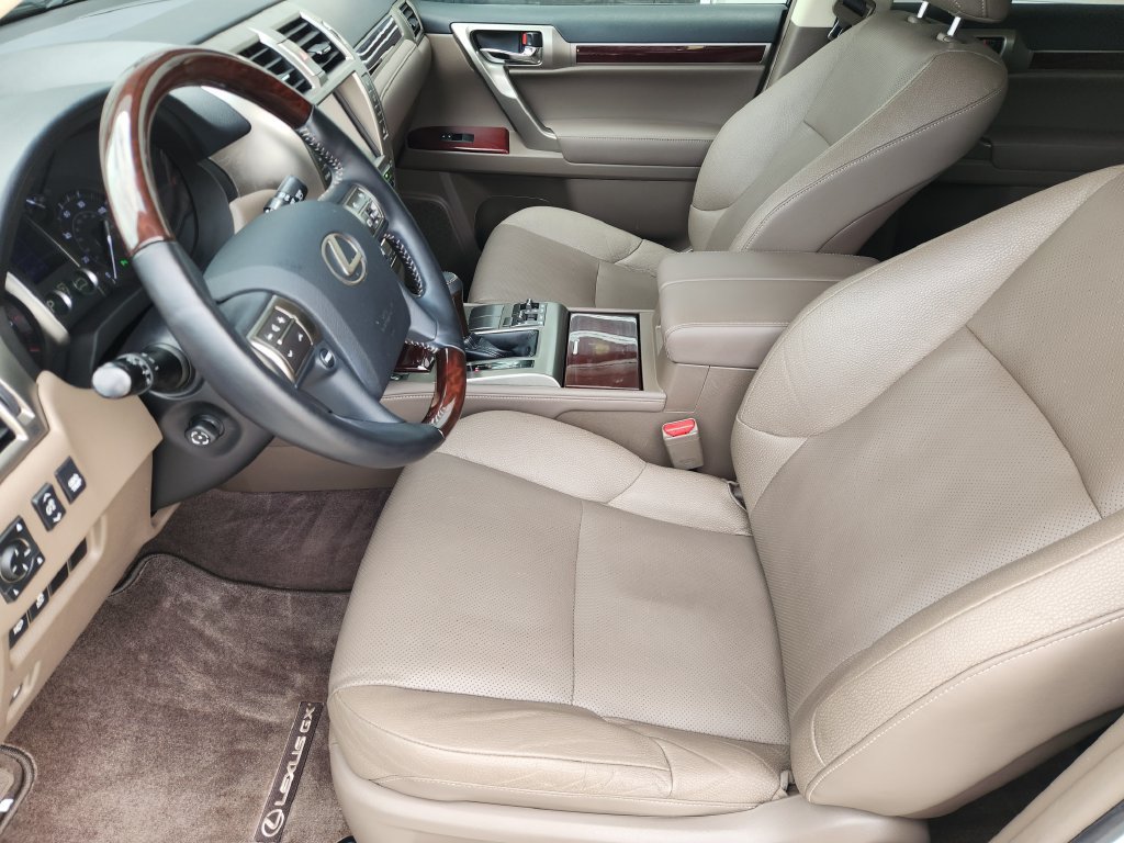 Used 2019 Lexus GX 460 Premium AWD/4WD image 13