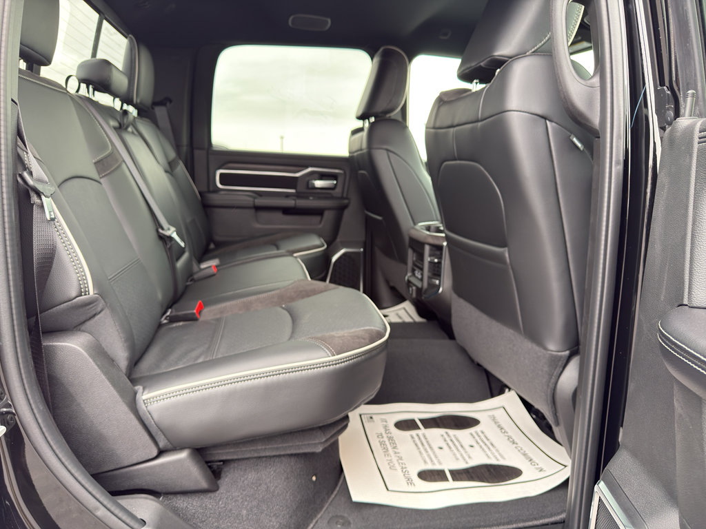 New 2026 RAM 2500 Laramie AWD/4WD image 13