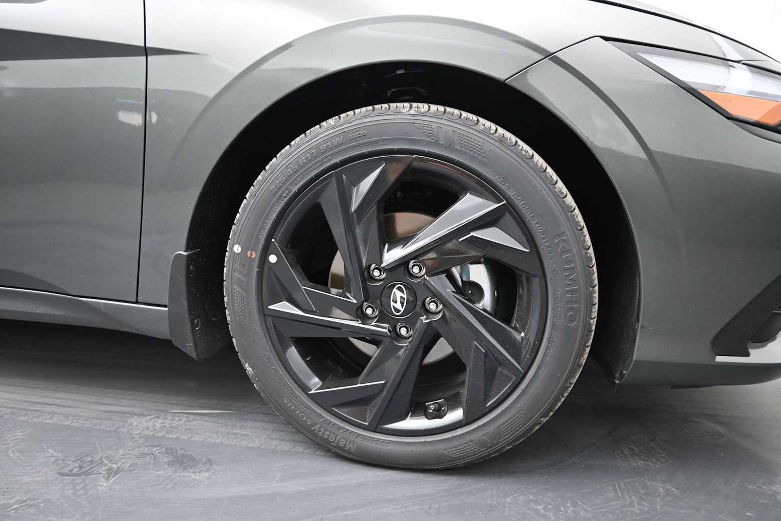 New 2026 Hyundai Elantra Sport FWD image 10