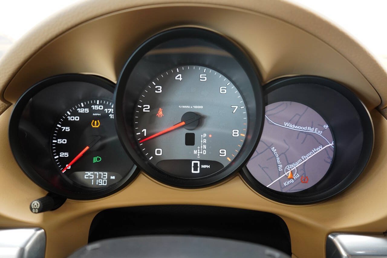 Used 2015 Porsche Boxster S RWD image 88