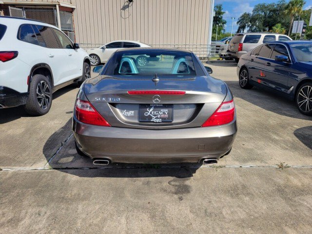 Used 2012 Mercedes-Benz SLK 350 image 5