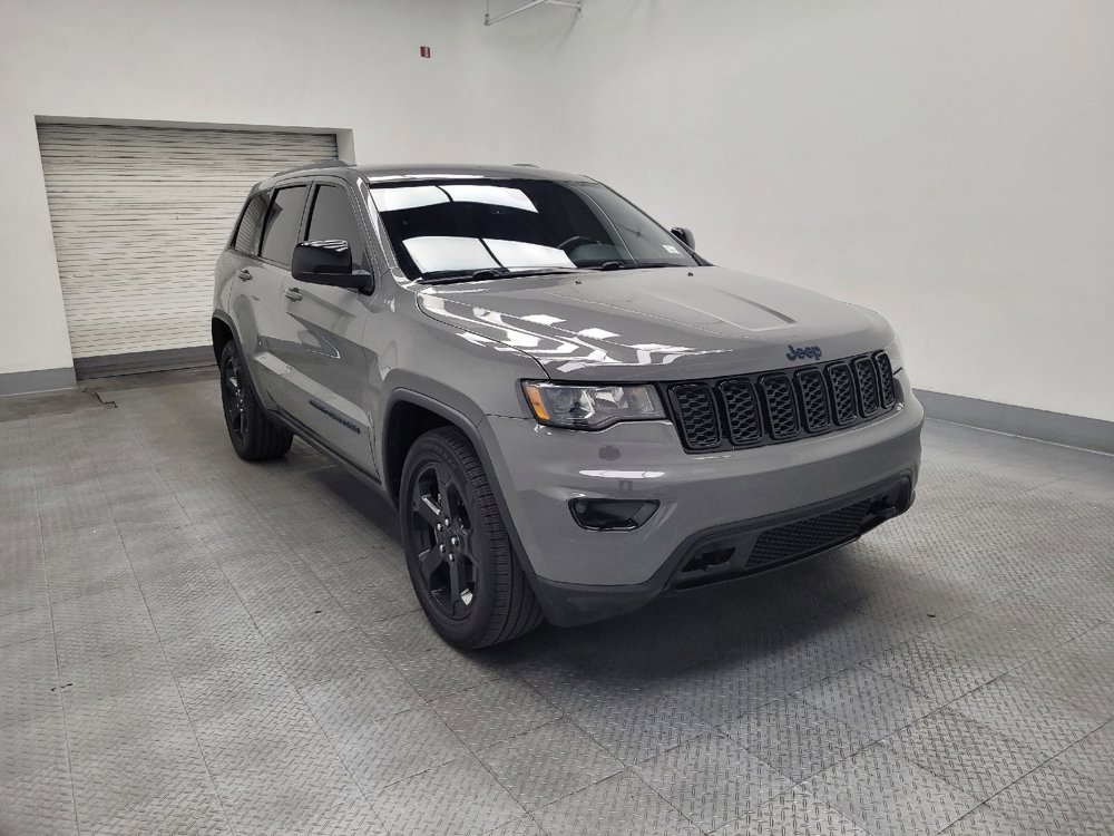 Used 2019 Jeep Grand Cherokee Laredo image 13