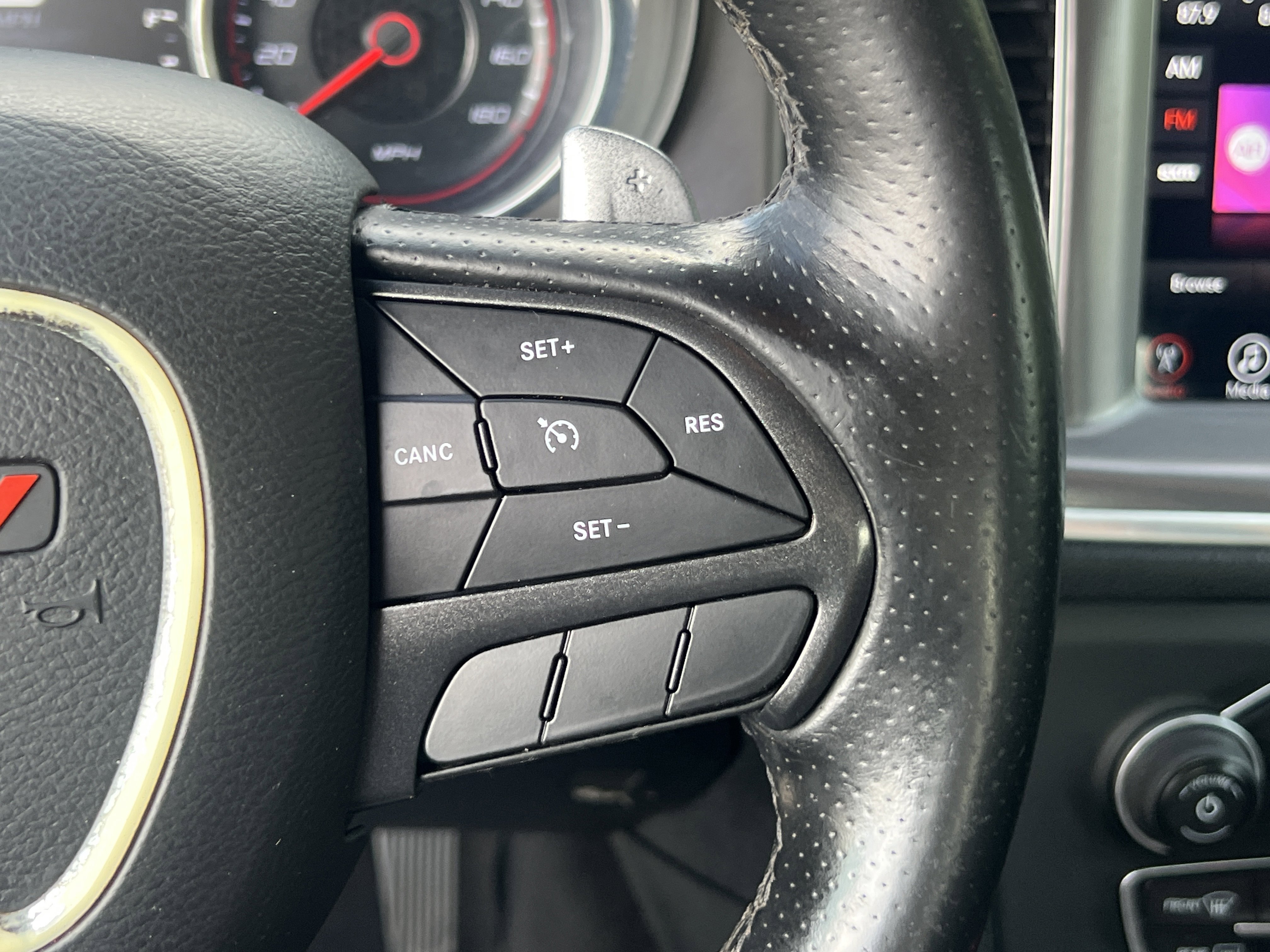 Used 2019 Dodge Charger Scat Pack RWD image 27