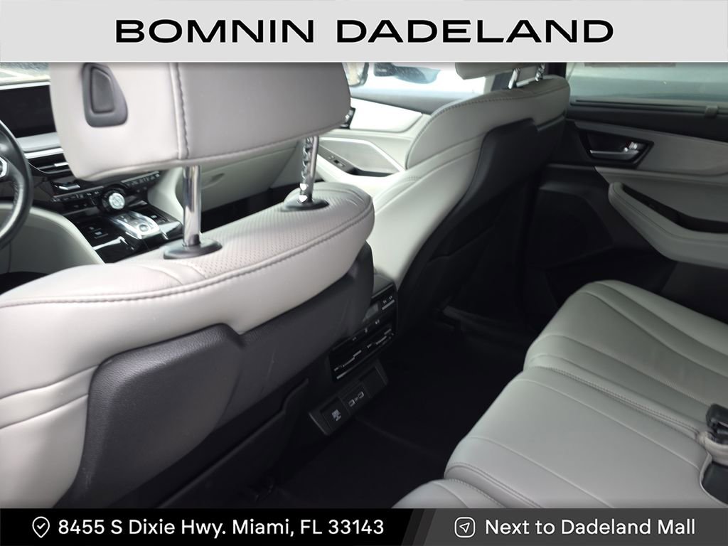 Used 2022 Acura MDX FWD w/ Technology Package image 19