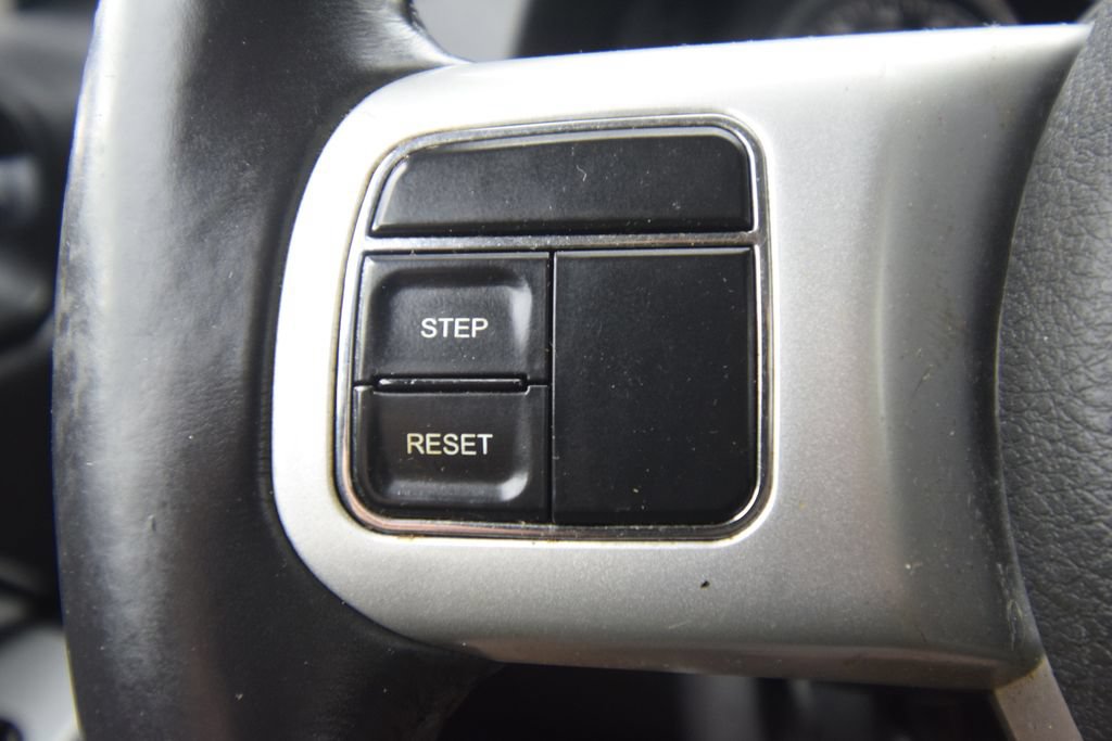 Used 2017 Jeep Compass Latitude AWD/4WD image 27