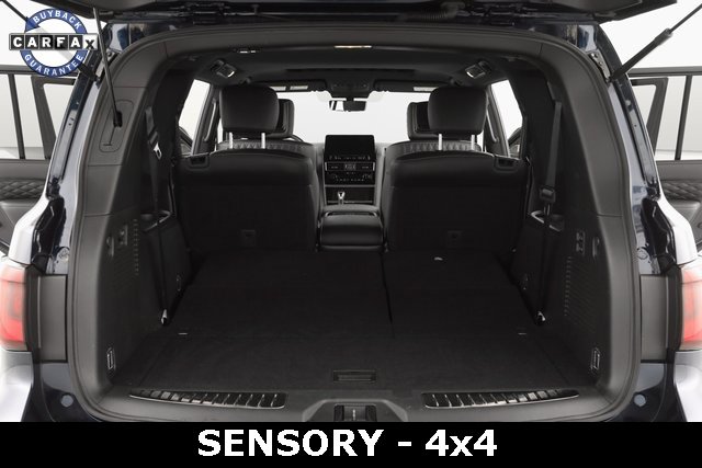 Used 2023 INFINITI QX80 Sensory image 17