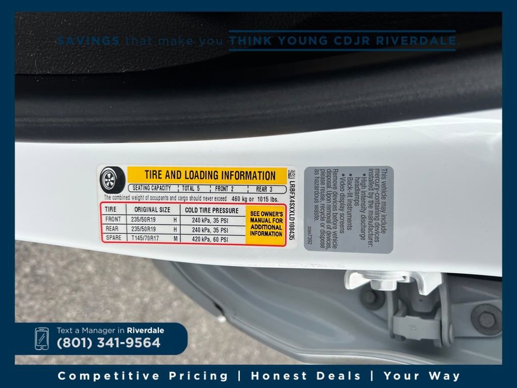 Used 2020 Buick Envision Premium w/ Driver Confidence Package image 28