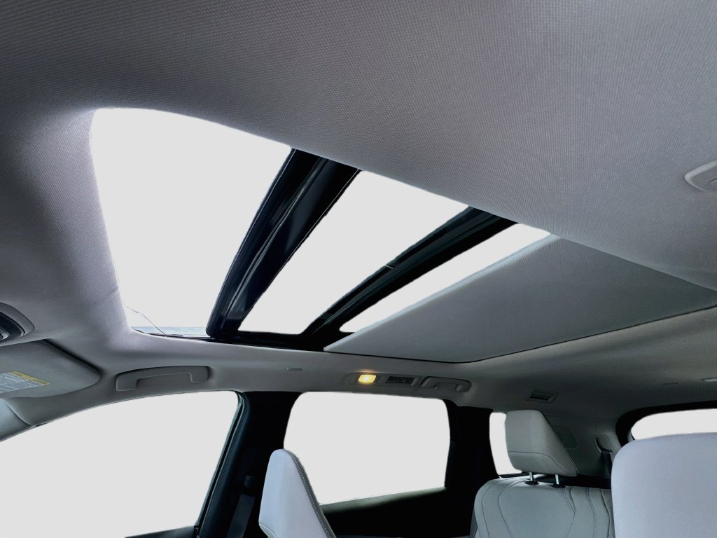 Used 2027 INFINITI QX60 Luxe w/ Cargo Package FWD image 24