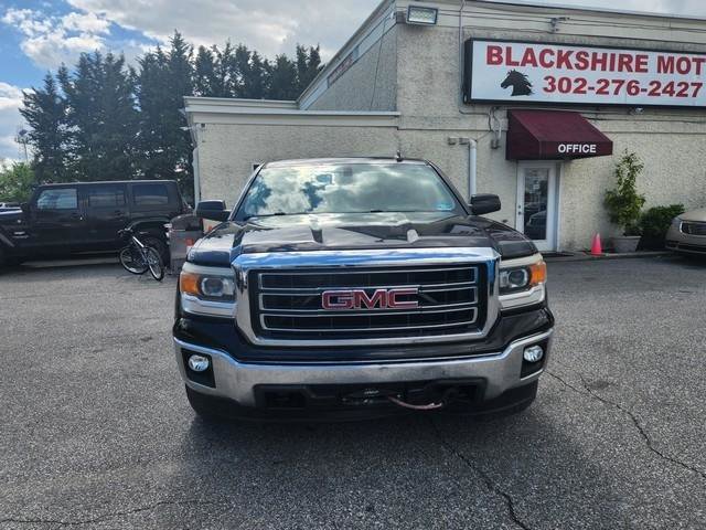 Used 2015 GMC Sierra 1500 SLE w/ SLE Value Package AWD/4WD image 2