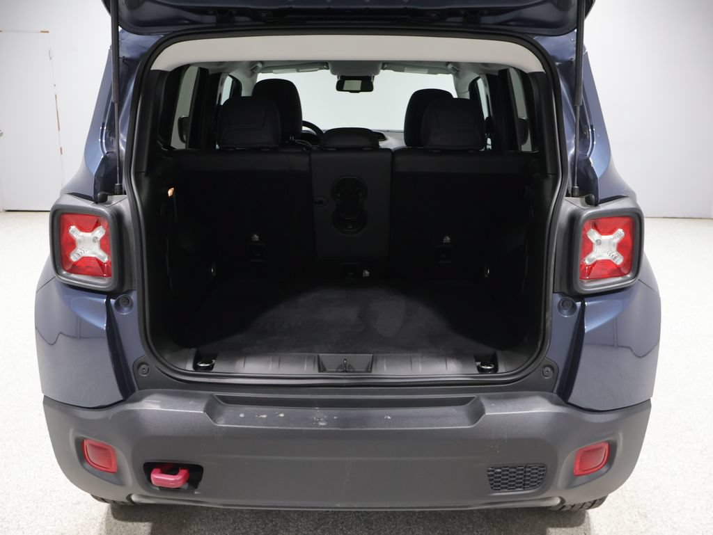 Used 2022 Jeep Renegade Trailhawk AWD/4WD image 20