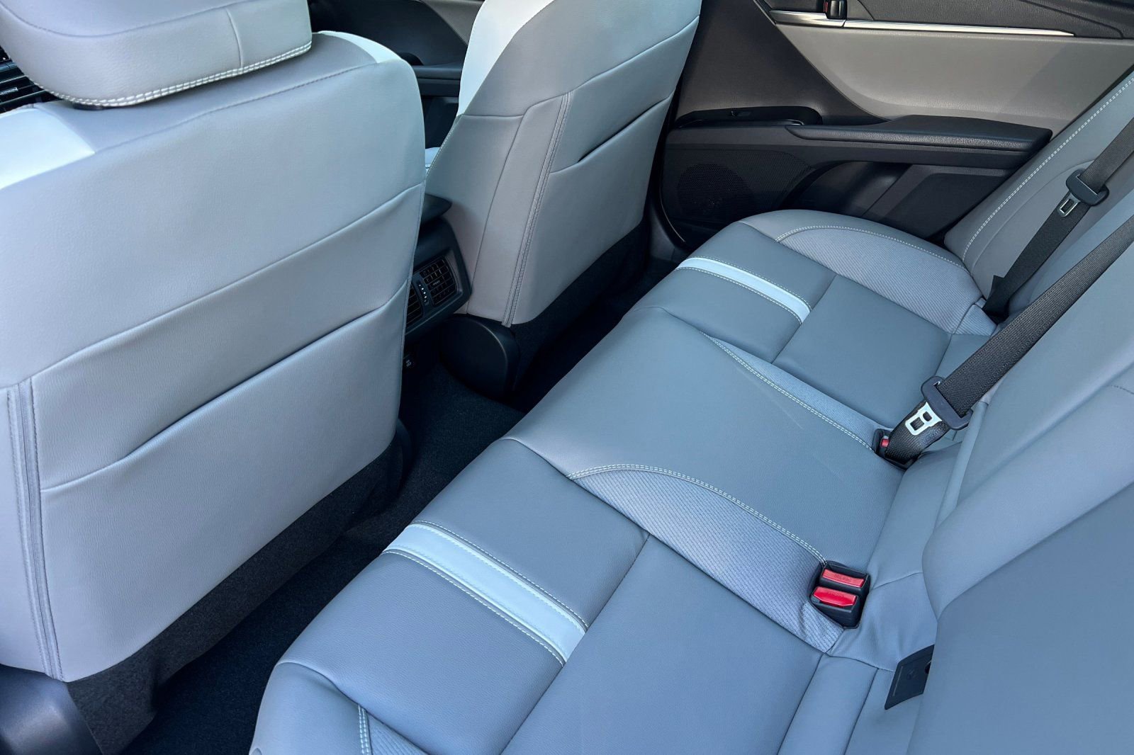 New 2026 Toyota Camry SE image 13