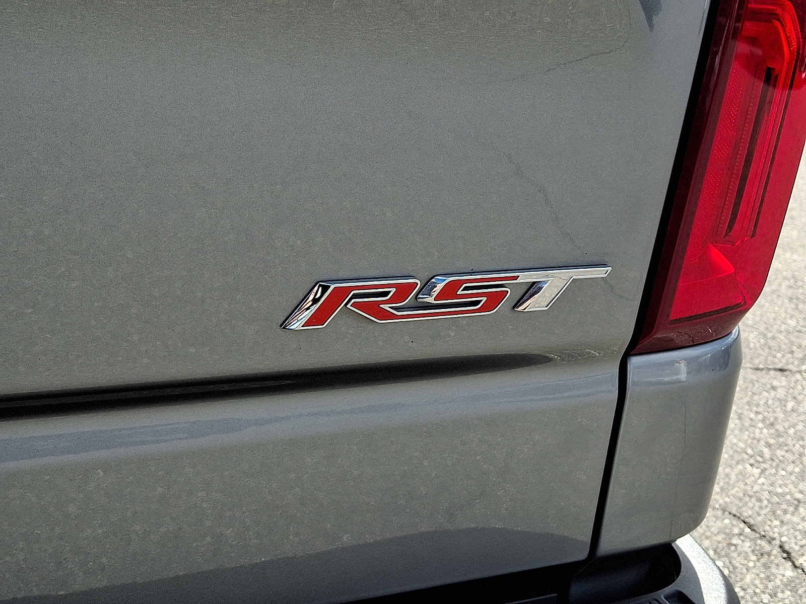 Certified 2025 Chevrolet Silverado 1500 RST w/ Z71 Off-Road Package image 30