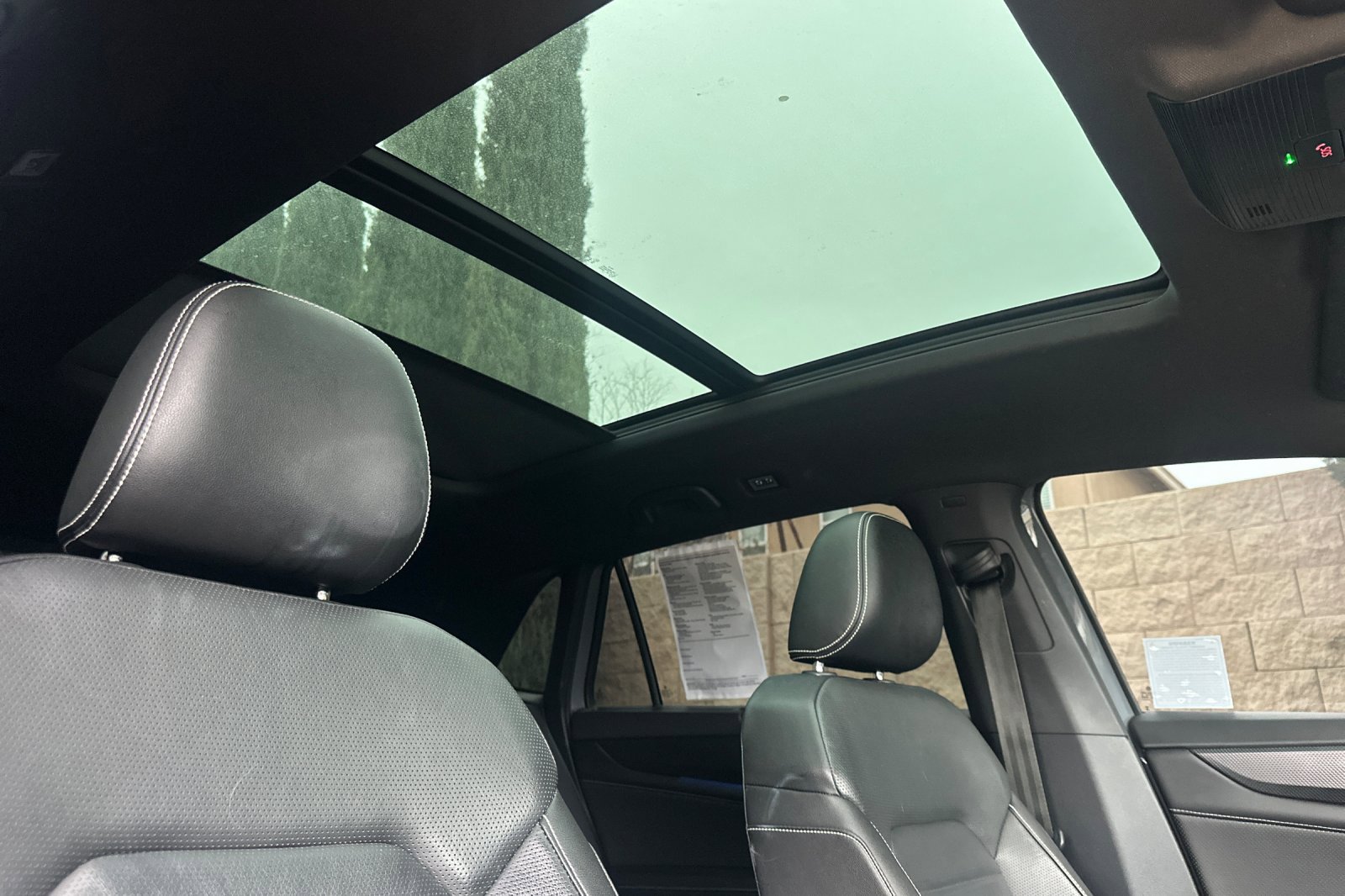 Used 2024 Volkswagen Atlas Cross Sport SEL R-Line image 17