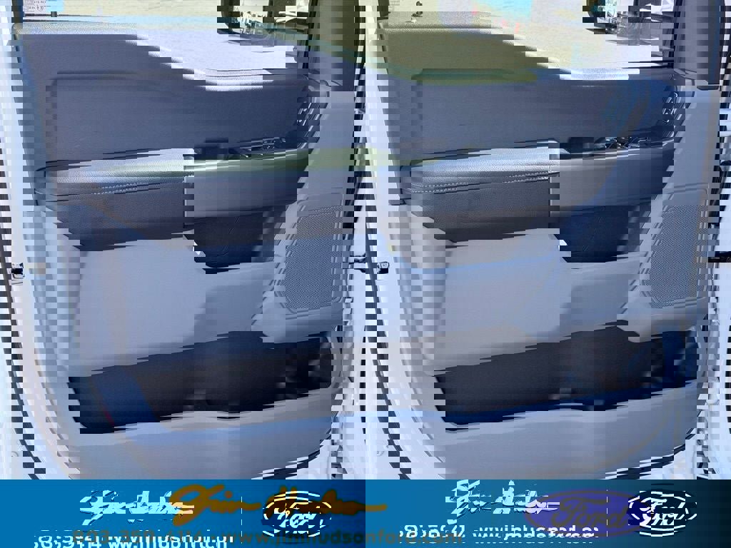 New 2026 Ford F250 XLT w/ FX4 Off-Road Package image 13