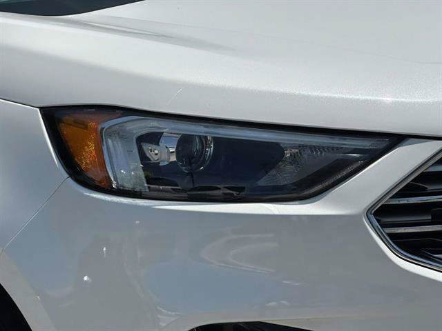 Used 2022 Ford Edge SEL w/ Convenience Package AWD/4WD image 8