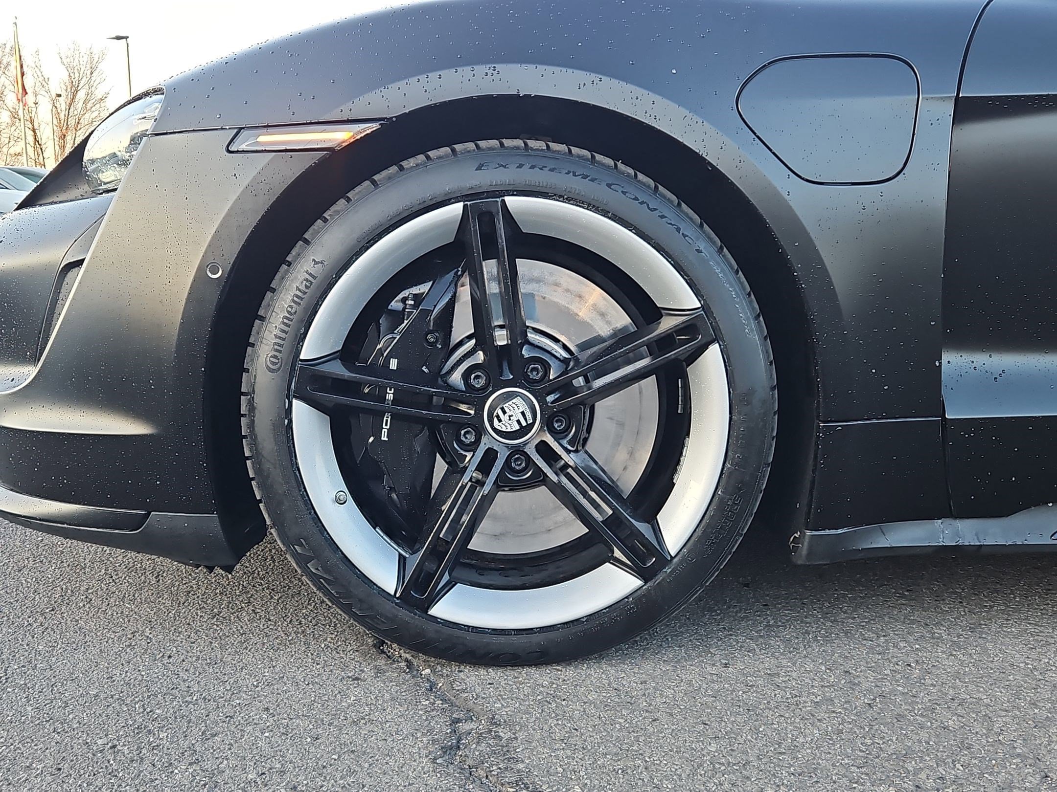 Used 2020 Porsche Taycan Turbo image 13