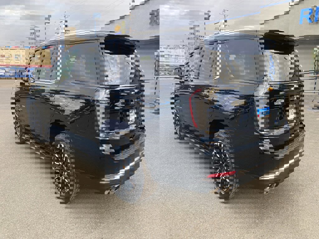 New 2026 Chevrolet Tahoe High Country w/ Sun And Tow Package image 11