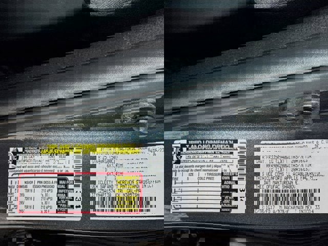 Used 2023 Toyota Tacoma TRD Off-Road image 29