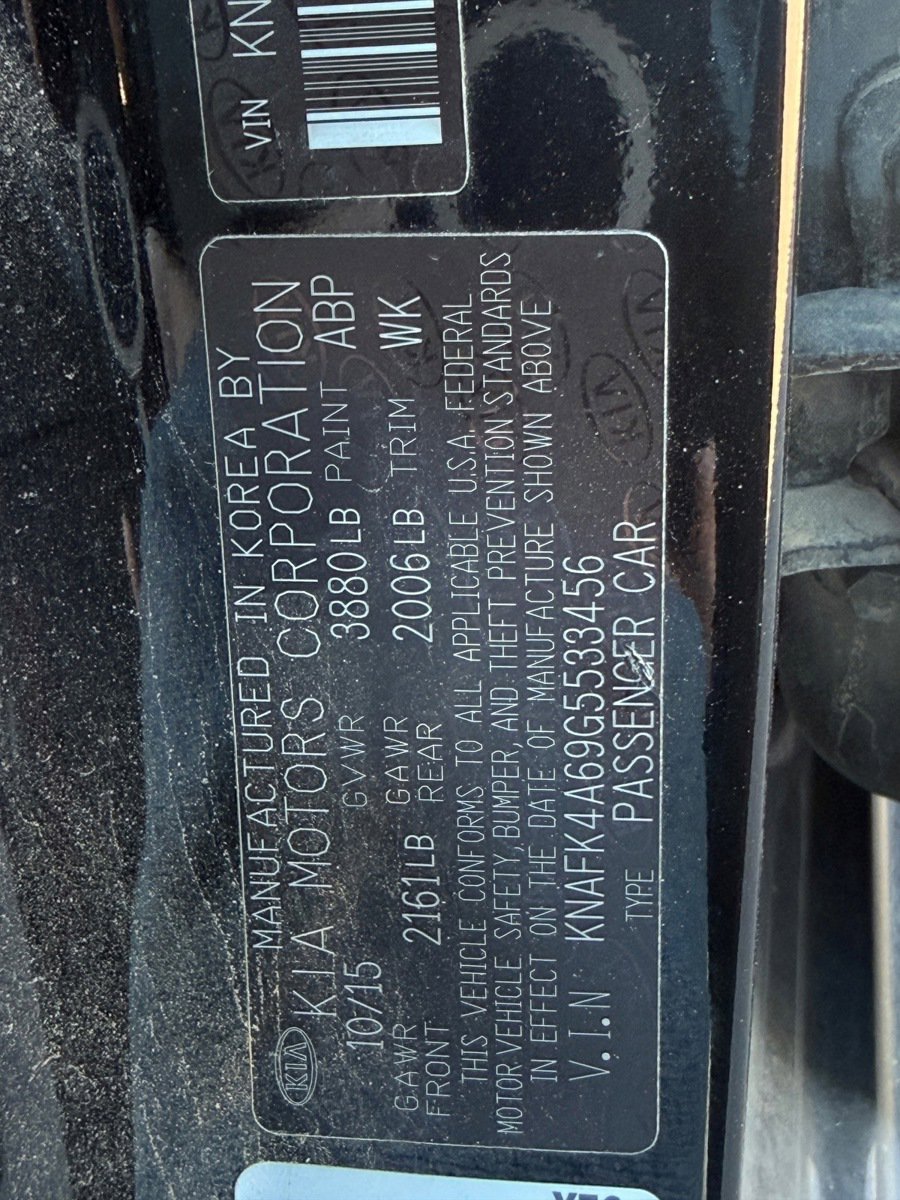 Used 2016 Kia Forte LX image 14