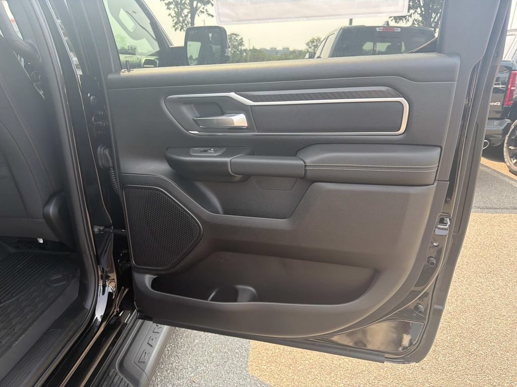 New 2026 RAM 1500 Big Horn AWD/4WD image 21