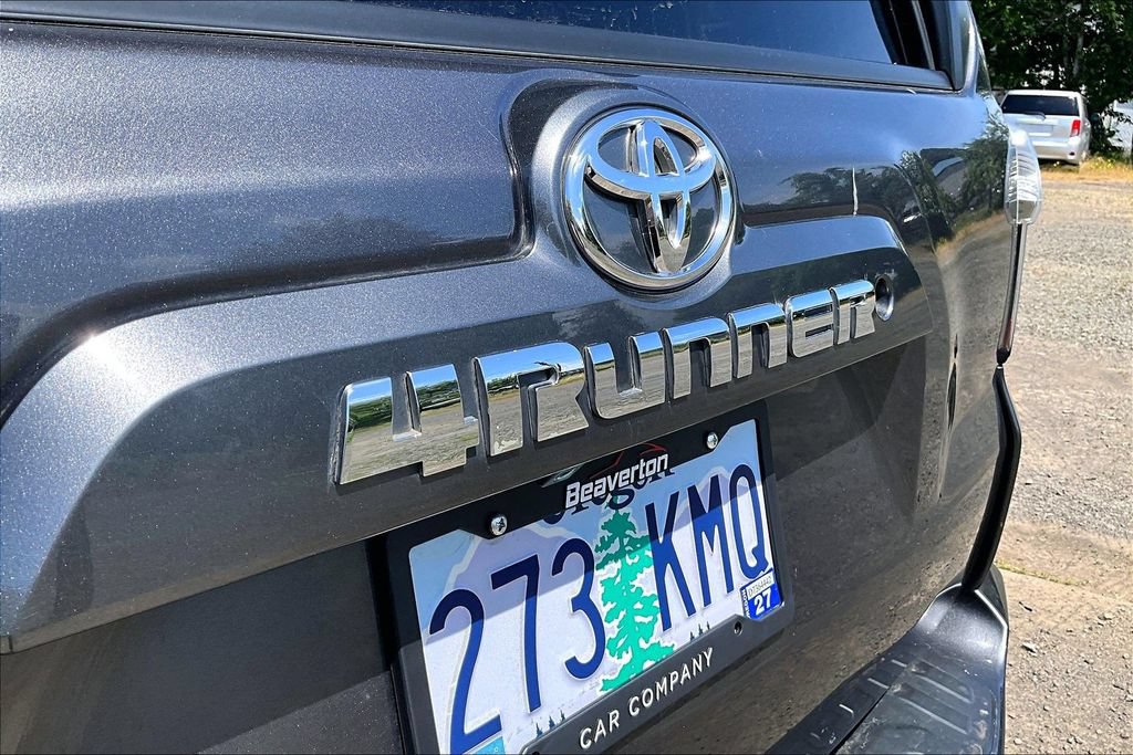 Used 2017 Toyota 4Runner SR5 Premium AWD/4WD image 33