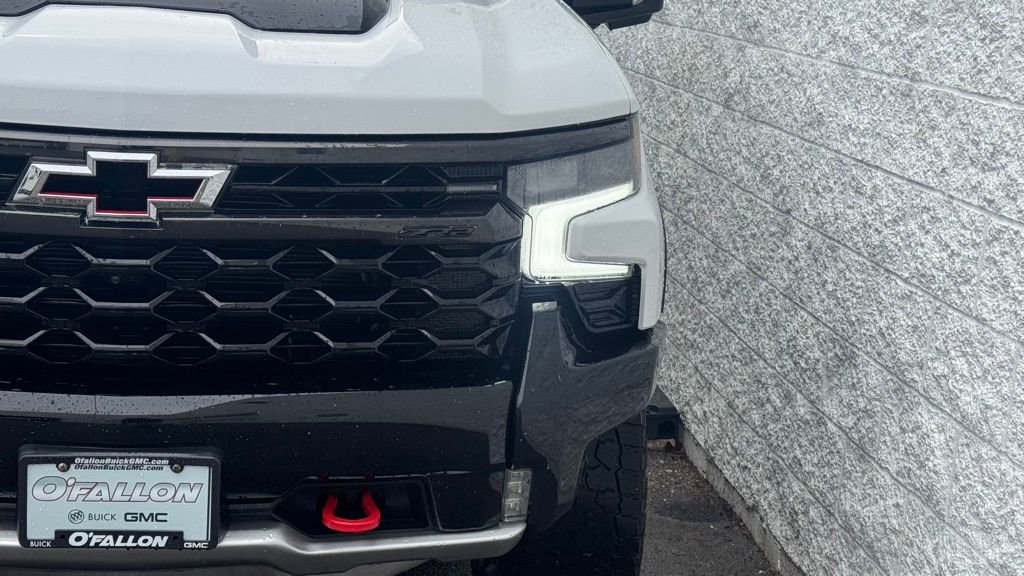 Used 2024 Chevrolet Silverado 1500 ZR2 w/ Technology Package image 6