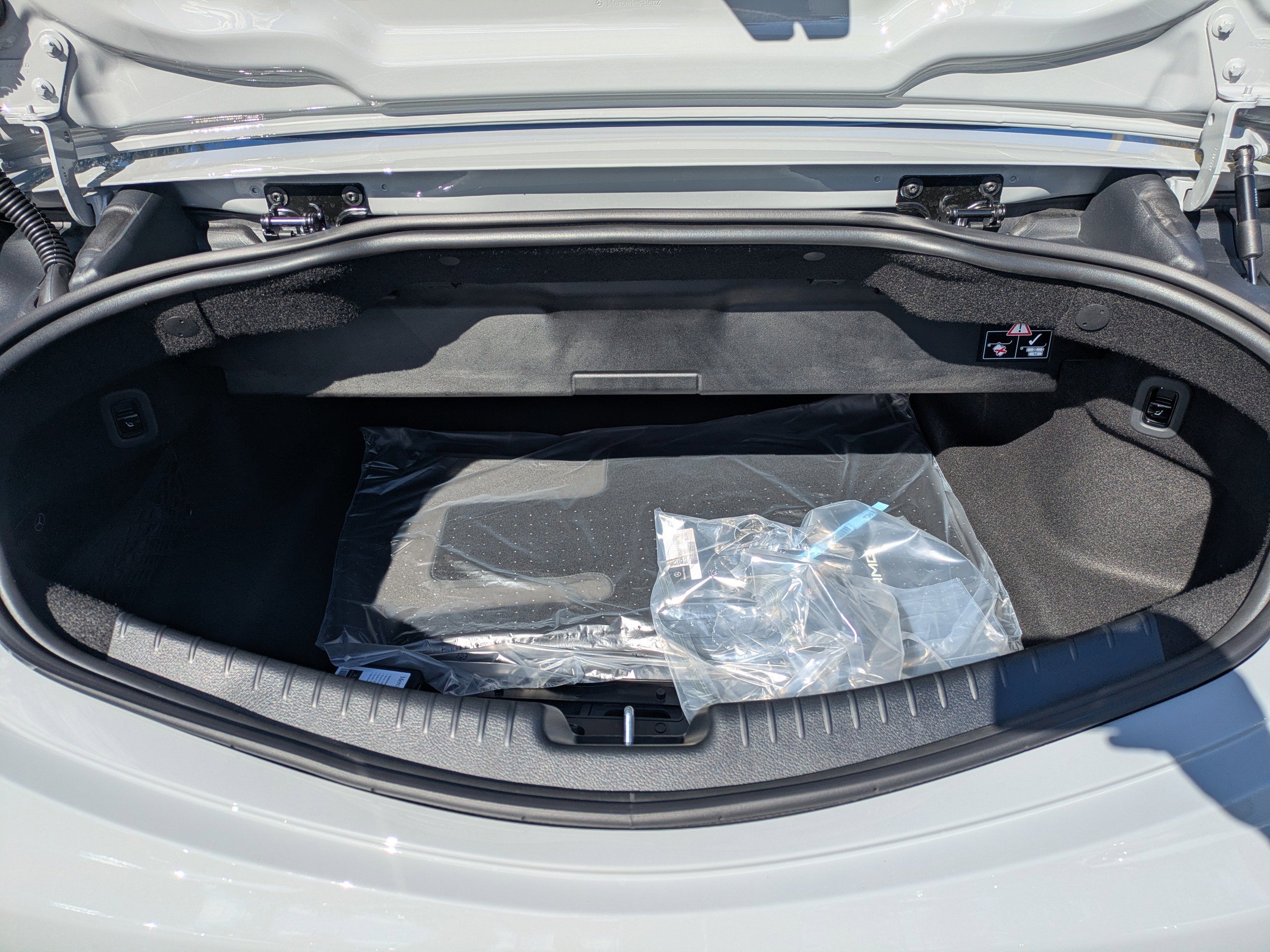 New 2026 Mercedes-Benz CLE 300 4MATIC Cabriolet image 12