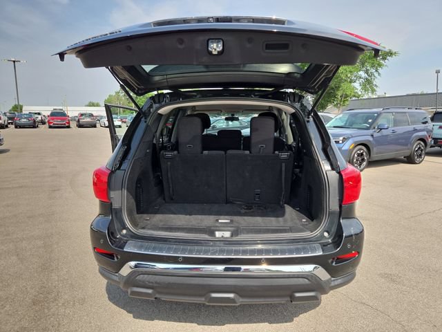 Used 2020 Nissan Pathfinder S FWD image 26