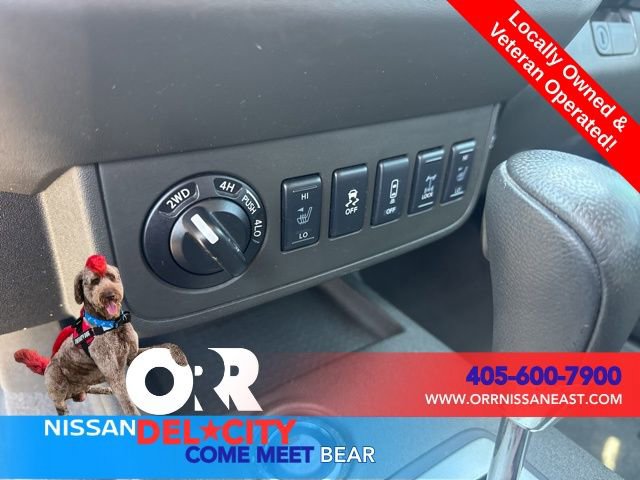 Used 2020 Nissan Frontier PRO-4X AWD/4WD image 28