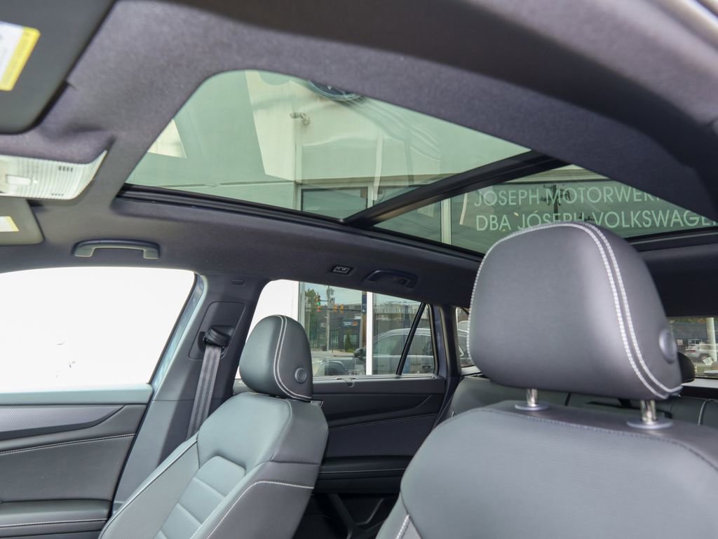New 2026 Volkswagen Tiguan SE R-Line AWD/4WD image 13