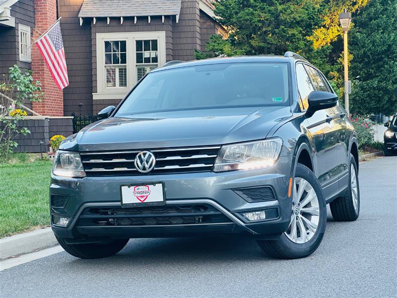 Used 2018 Volkswagen Tiguan S AWD/4WD image 3