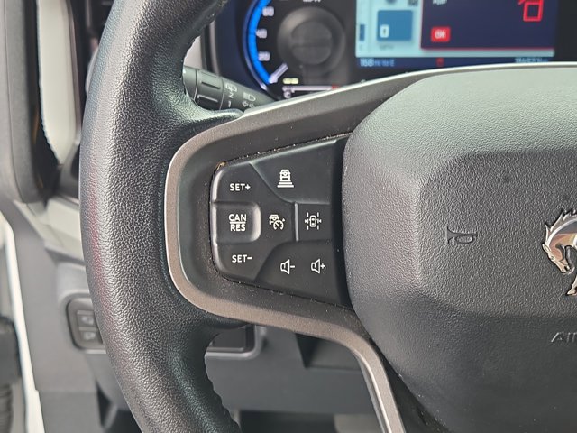 Used 2023 Ford Bronco Badlands image 26