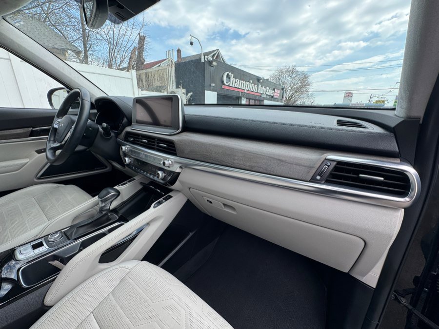 Used 2022 Kia Telluride SX w/ SX Prestige Package image 44