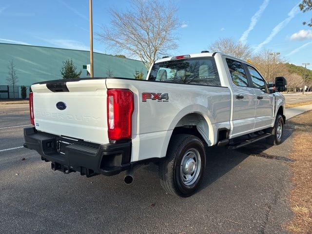 Used 2024 Ford F250 XL w/ FX4 Off-Road Package image 3