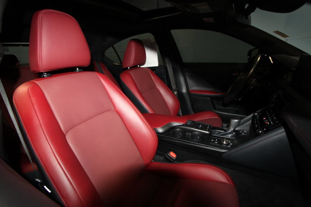 Used 2024 Lexus IS 300 w/ Premium Package RWD image 25