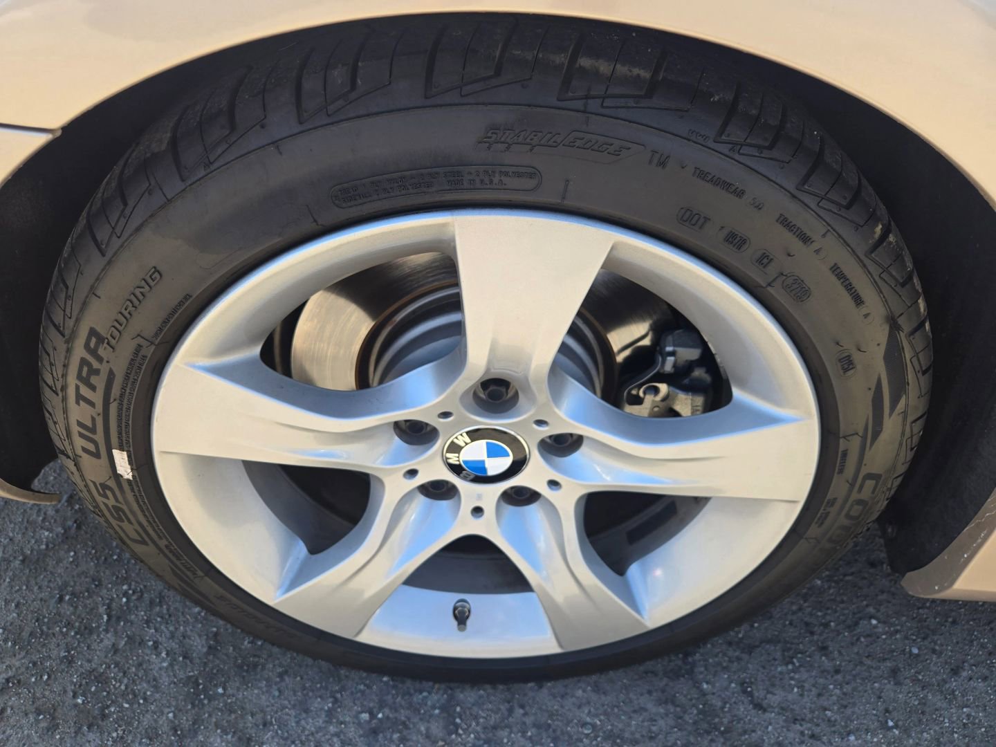 Used 2012 BMW 335i Coupe image 25