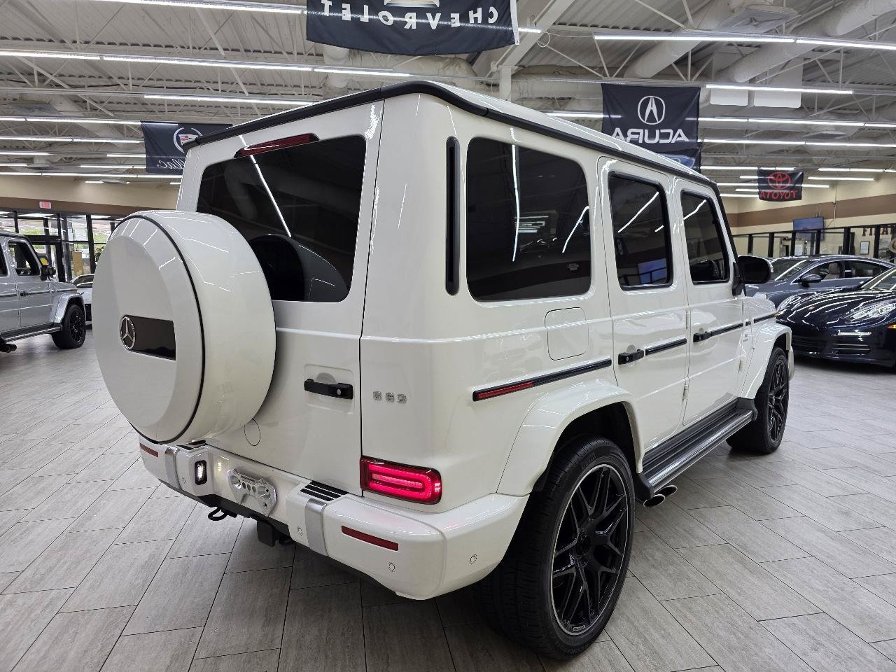 Used 2021 Mercedes-Benz G 63 AMG 4MATIC w/ G Manufaktur Interior Package image 6