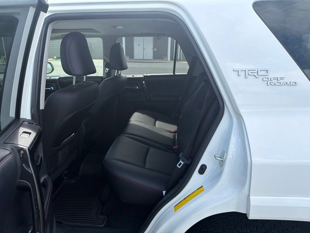 Used 2019 Toyota 4Runner TRD Off-Road Premium AWD/4WD image 9