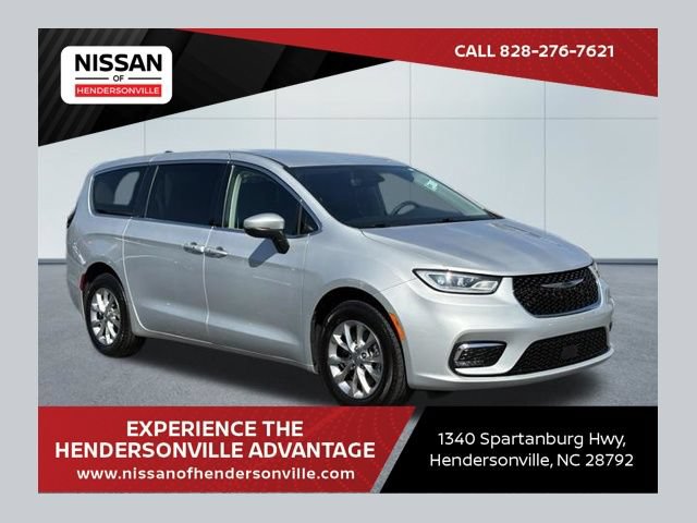 Used 2023 Chrysler Pacifica Touring-L AWD/4WD 360° Tour